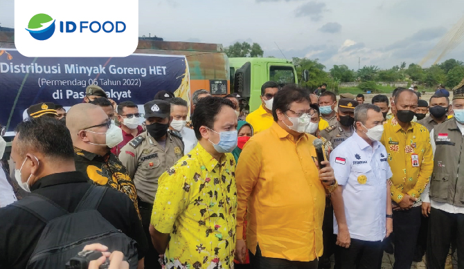 Holding Pangan ID FOOD Distribusi Minyak Goreng Ke Pekanbaru