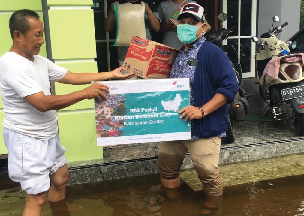 RNI Salurkan Bantuan bagi Korban Bencana Banjir Kalimantan Selatan